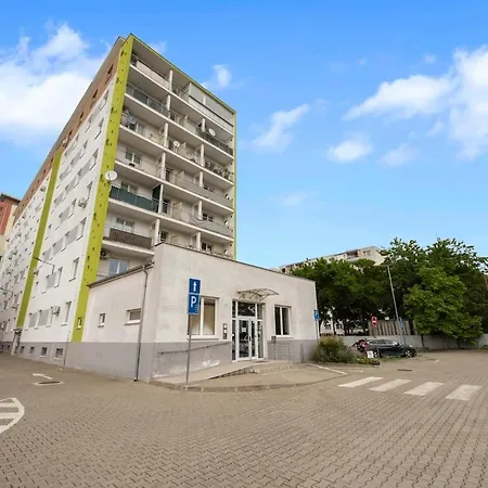 Kristalina ブラチスラヴァ