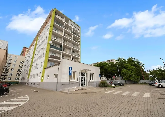 Kristalina Bratislava